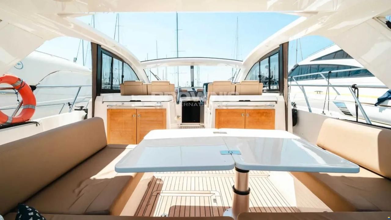 Sealine SC42