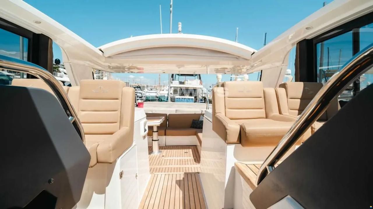 Sealine SC42