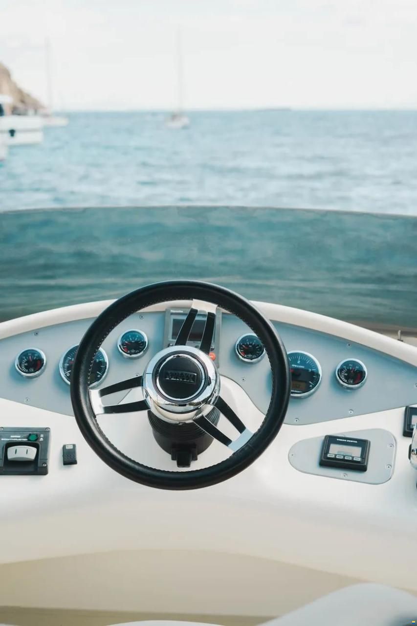 Azimut 42