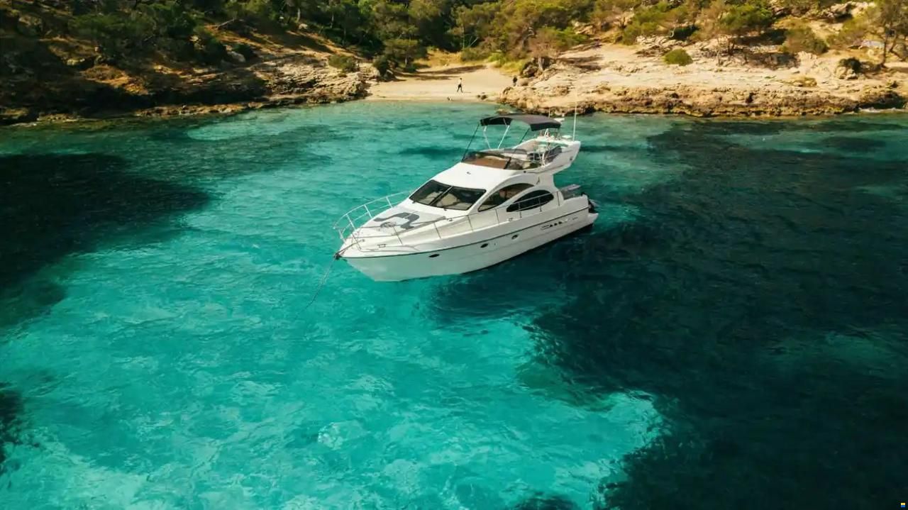 Azimut 42