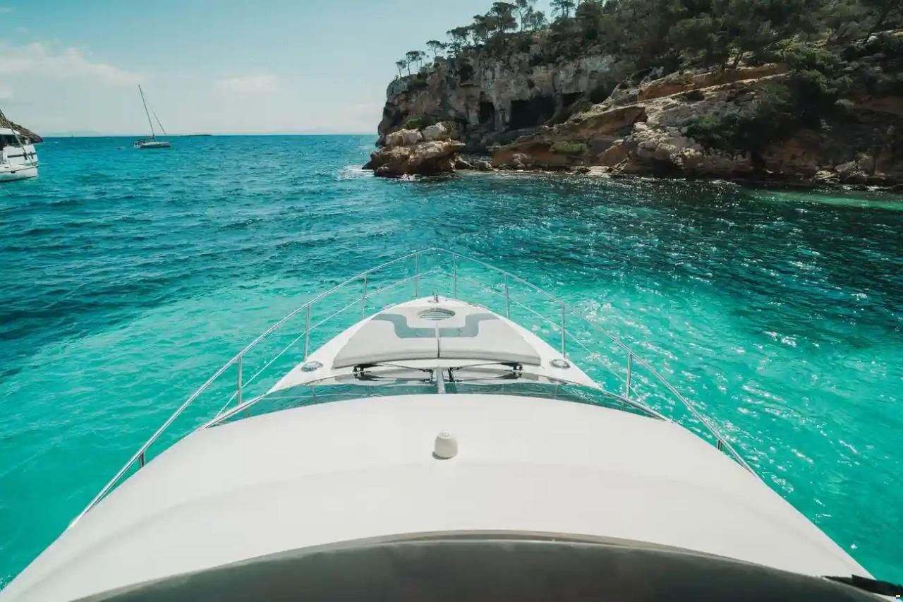 Azimut 42