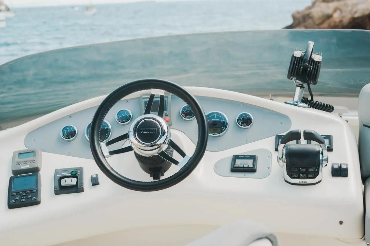 Azimut 42
