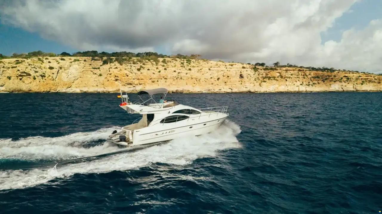 Azimut 42