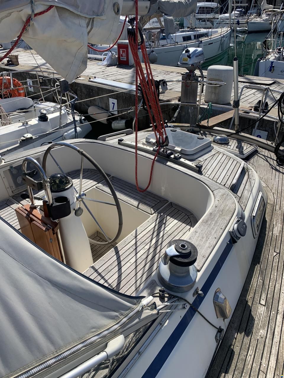 Hallberg-Rassy 36