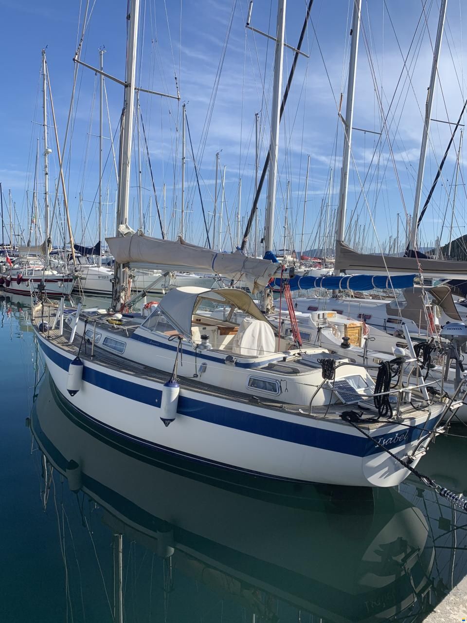 Hallberg-Rassy 36