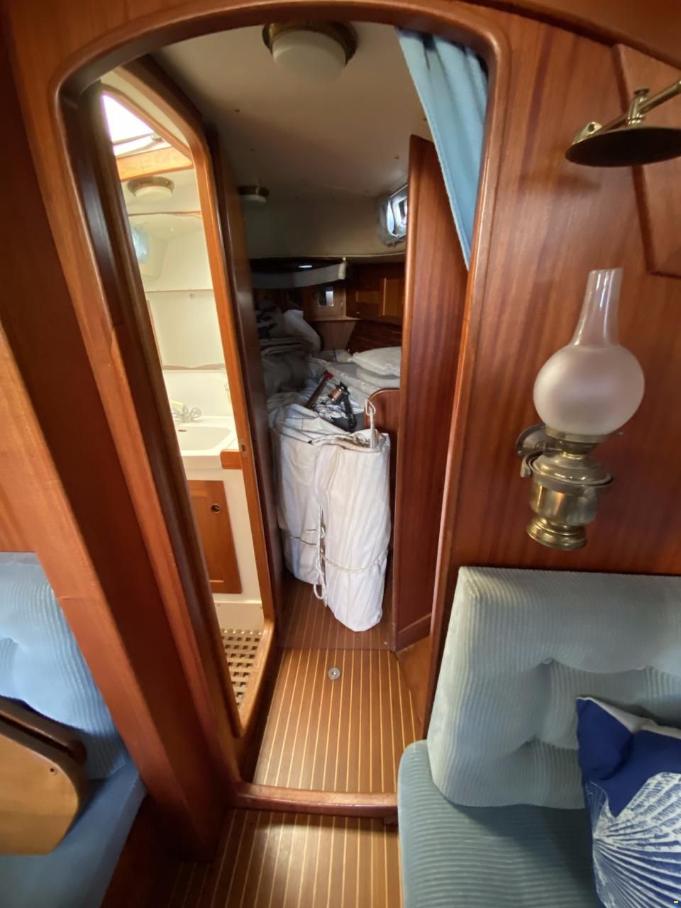 Hallberg-Rassy 36