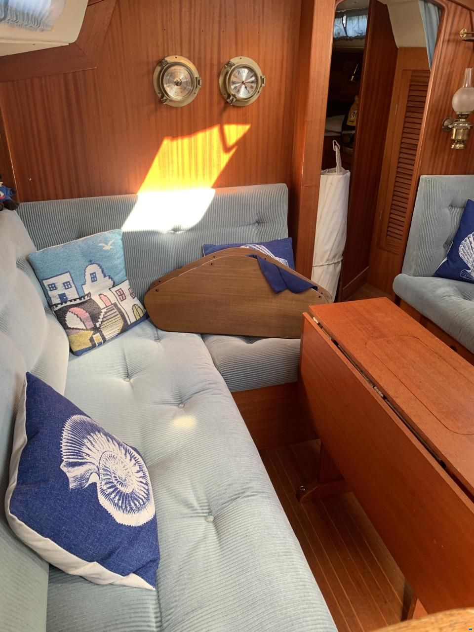 Hallberg-Rassy 36