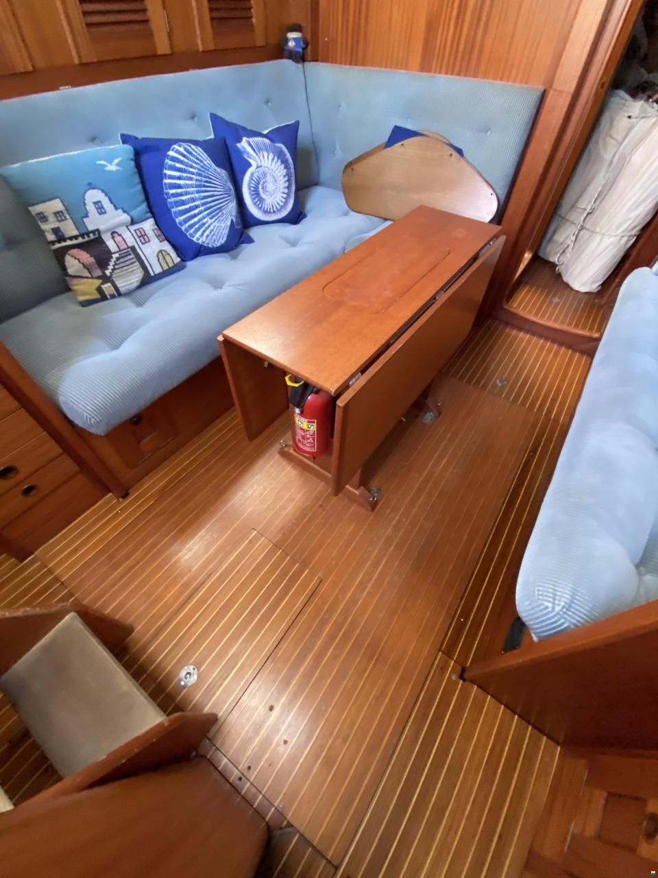 Hallberg-Rassy 36