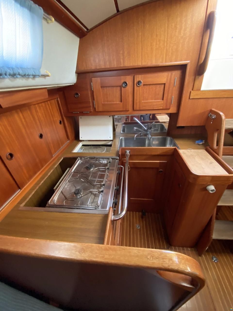 Hallberg-Rassy 36