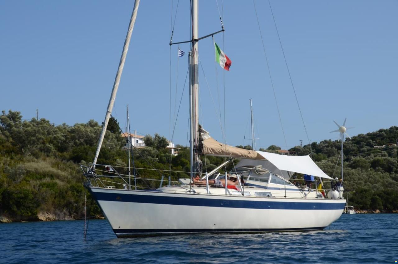 Hallberg-Rassy 36