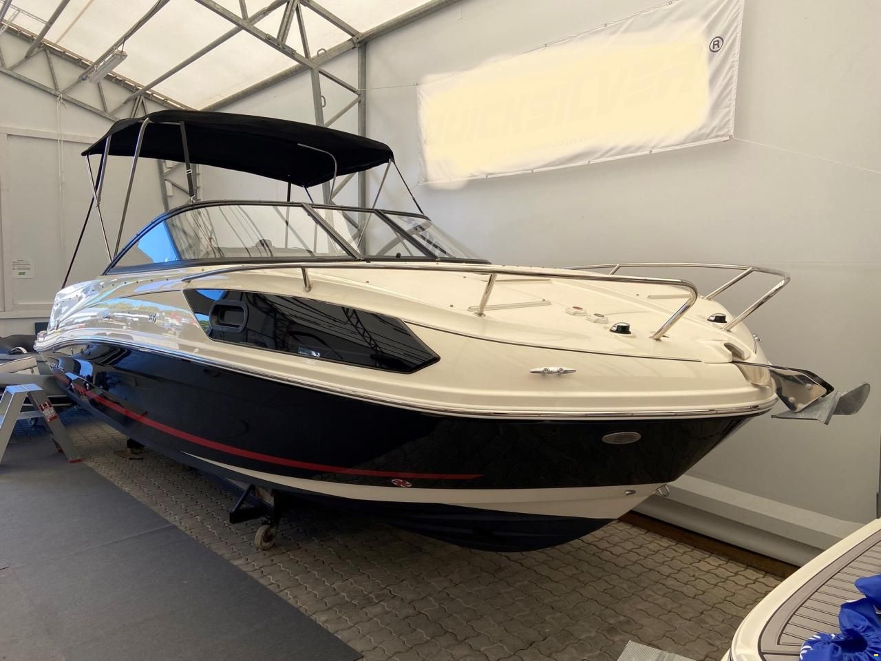 Bayliner VR6 Cuddy, MerCruiser 6,2 MPI...