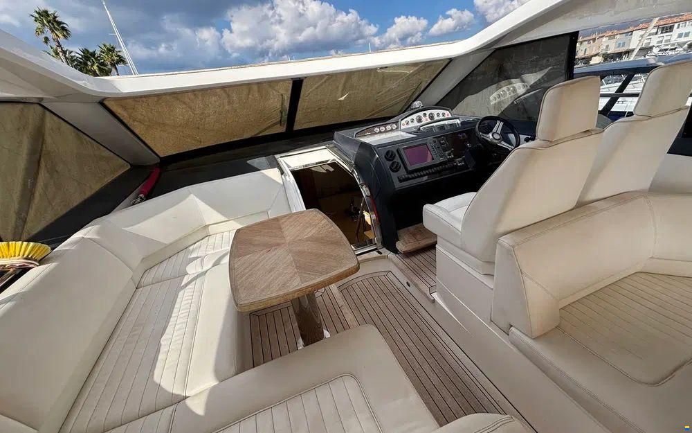 Princess V53