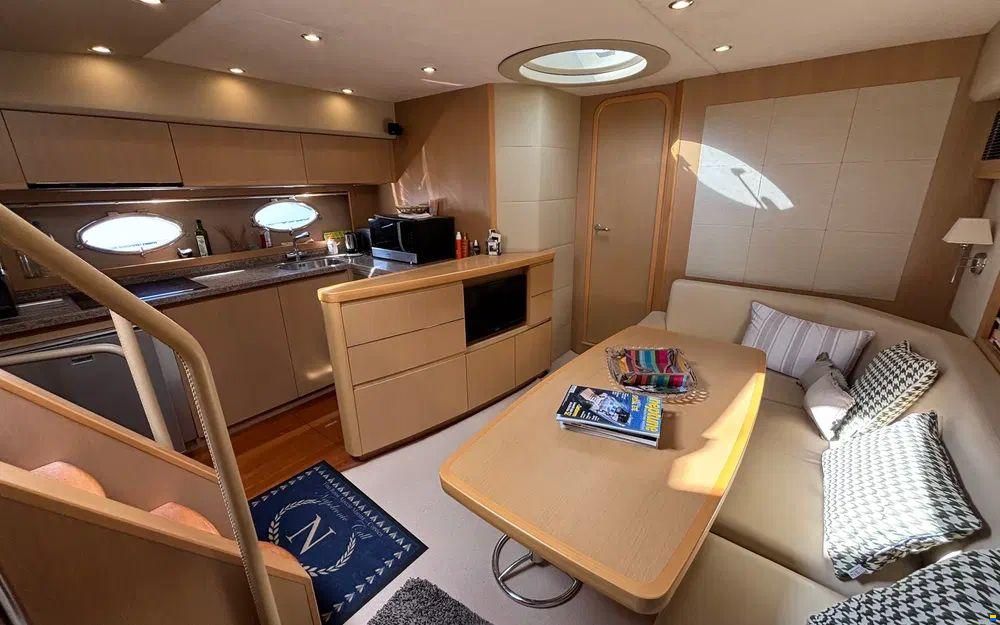 Princess V53