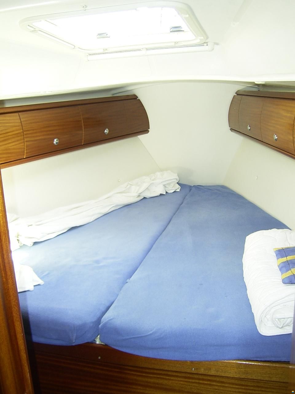 Bavaria 32