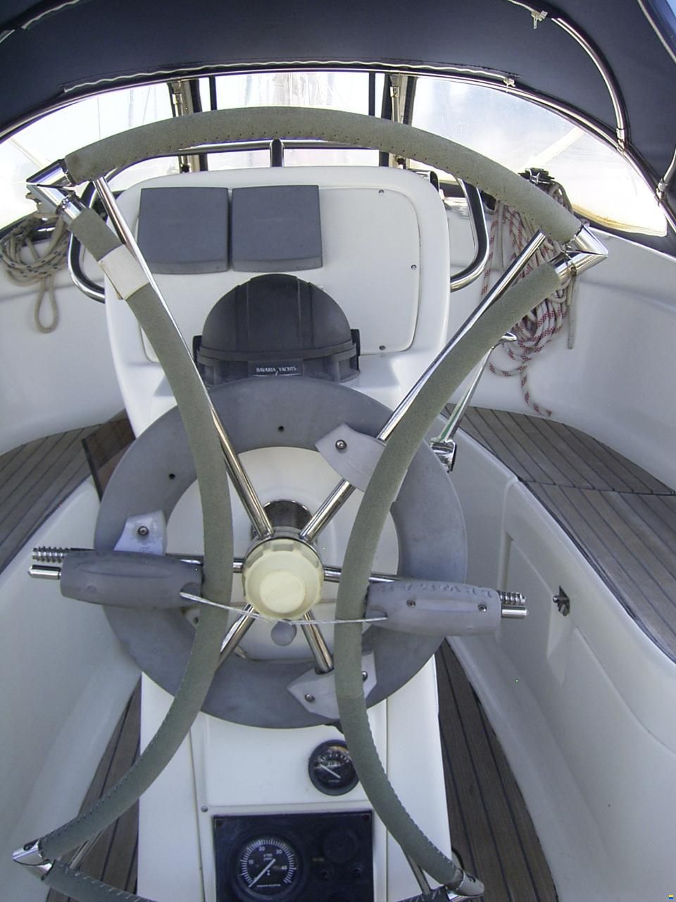 Bavaria 32