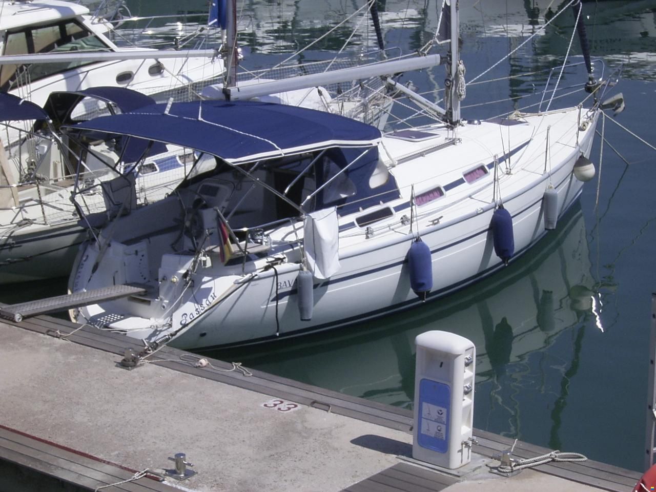 Bavaria 32