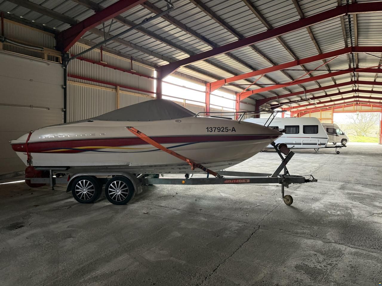 Bayliner CAPRI 192