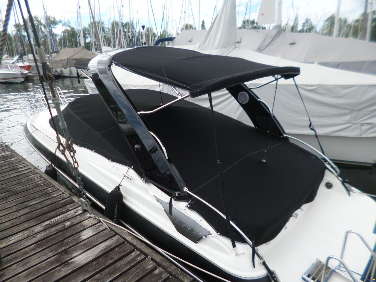 Viper 243