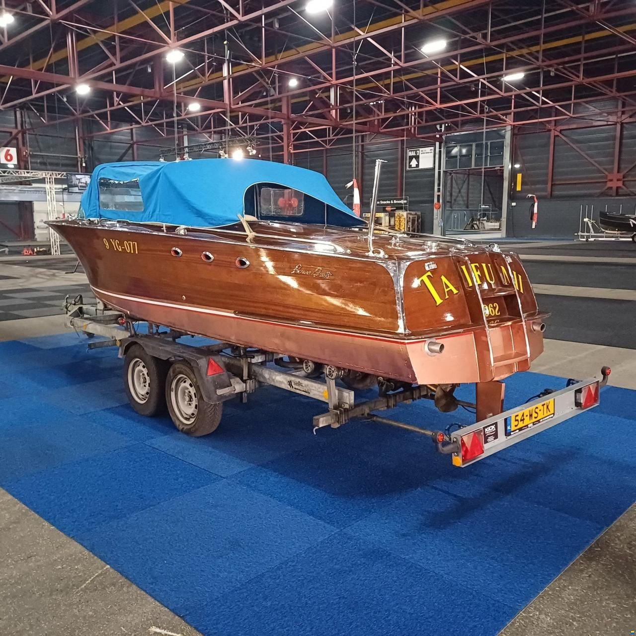 Swiss Craft Riviera Runabout