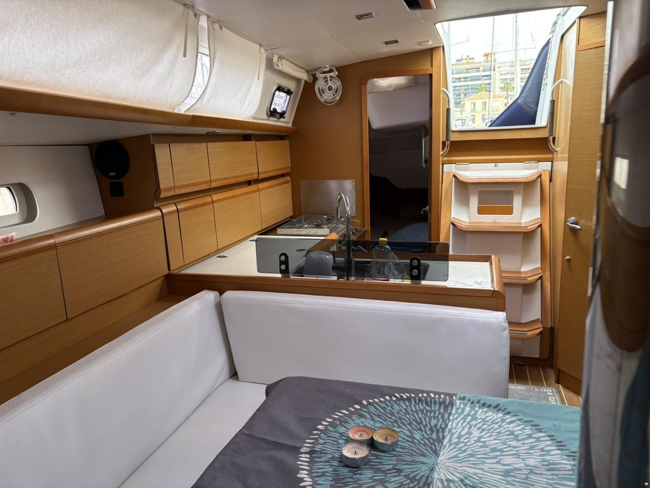 Jeanneau Sun Odyssey 37.9
