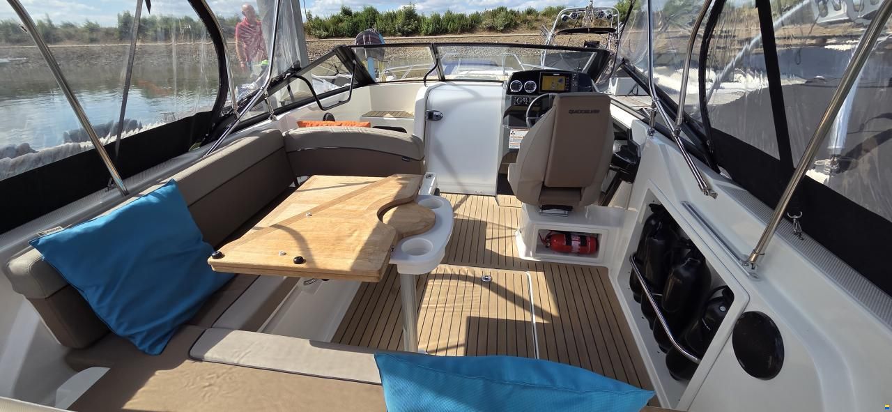 Quicksilver Active 675 Cruiser