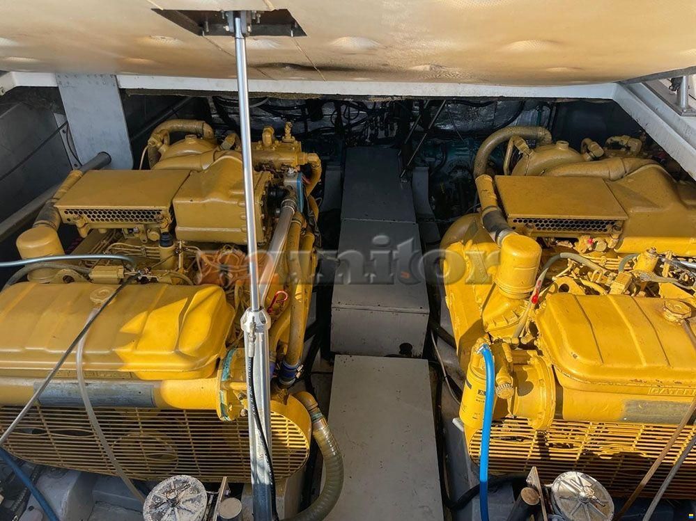 Ferretti Altura 47
