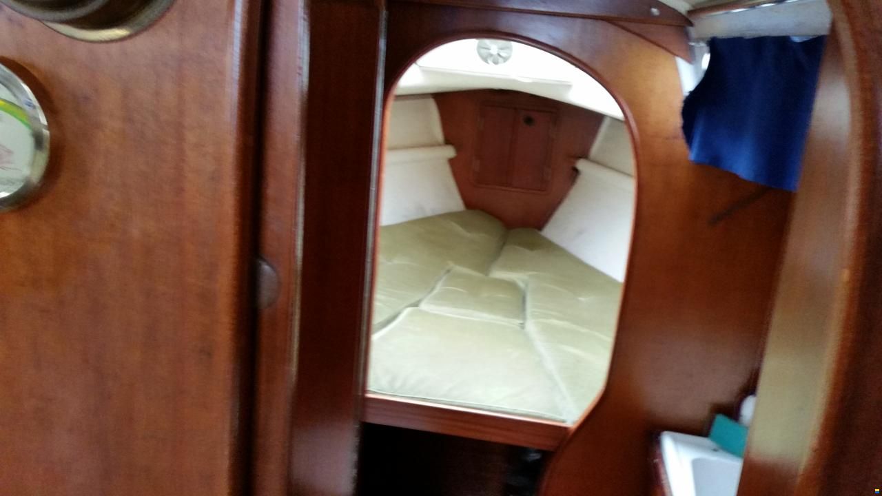 Hallberg-Rassy Mistress 32