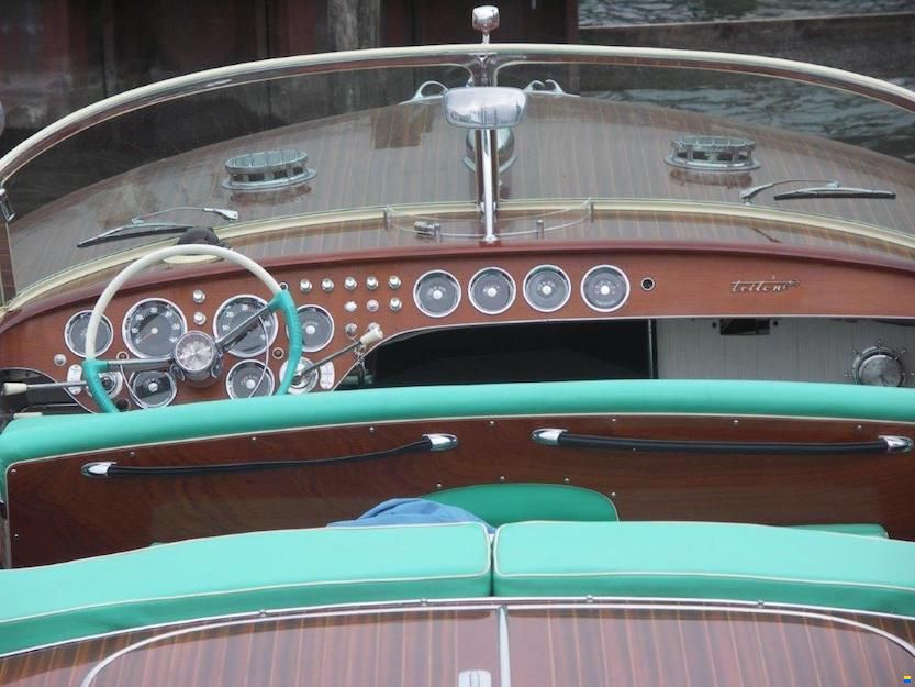 Riva Tritone