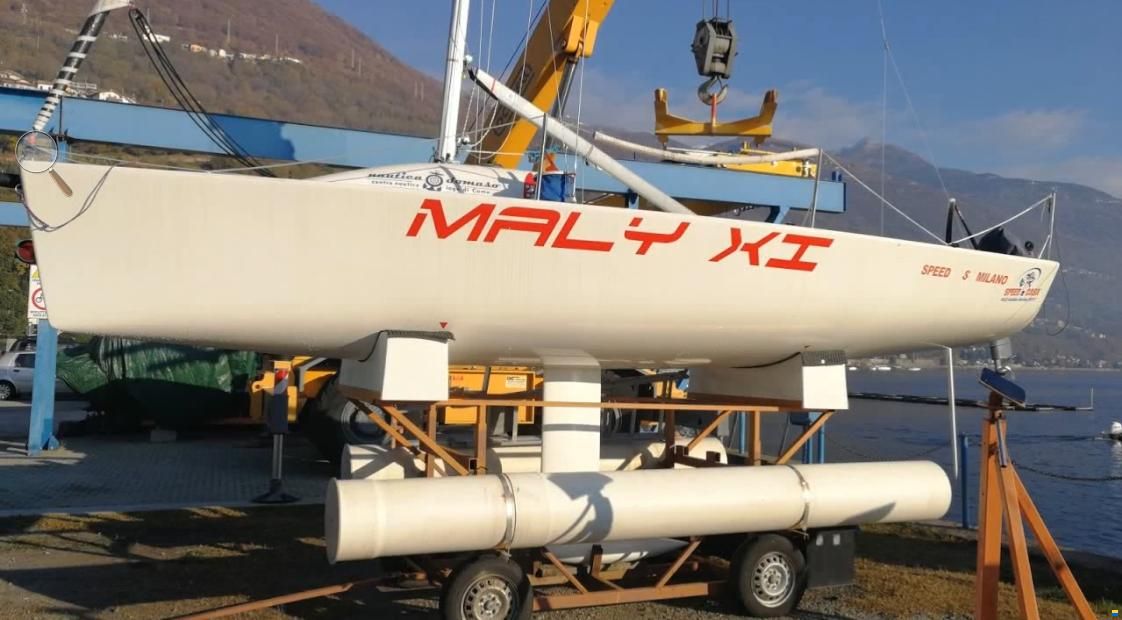 Lion Yachts H22