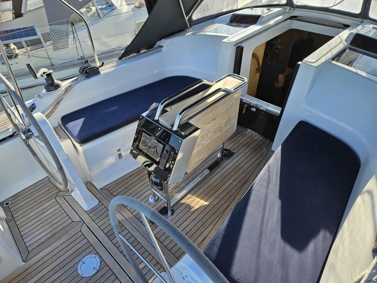 Hanse 348