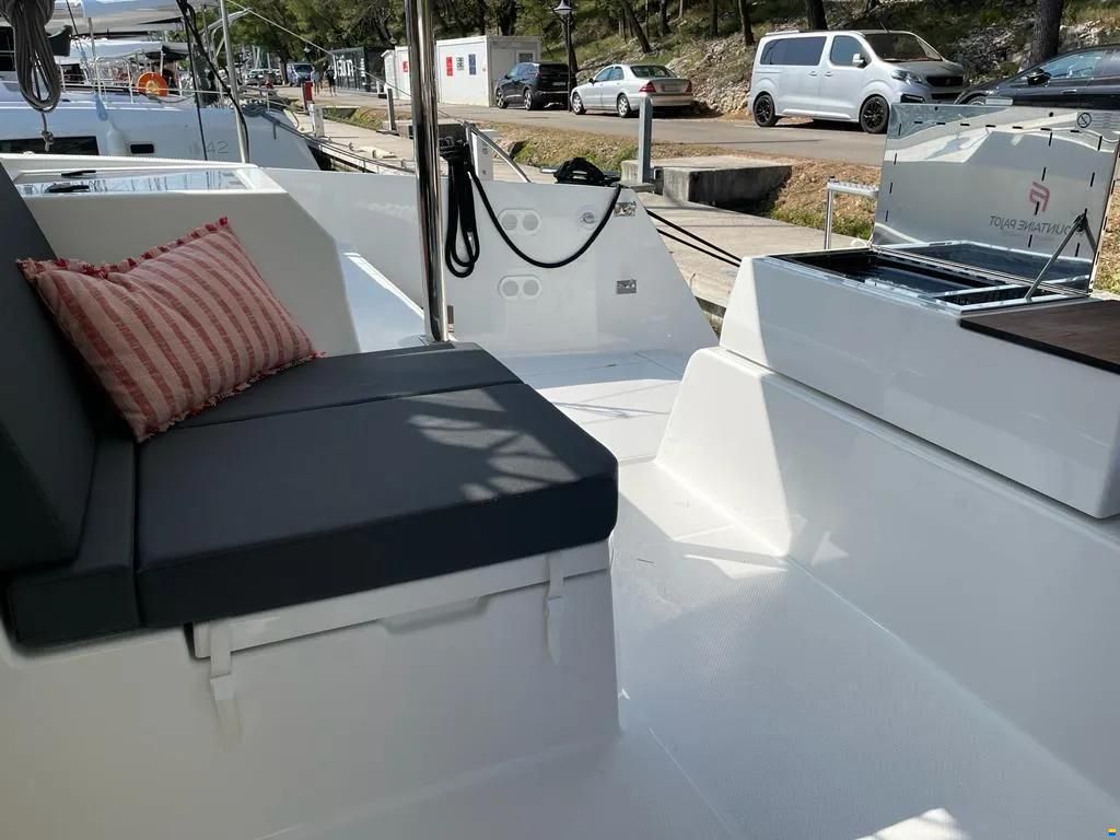 Fountaine Pajot Astrea 42