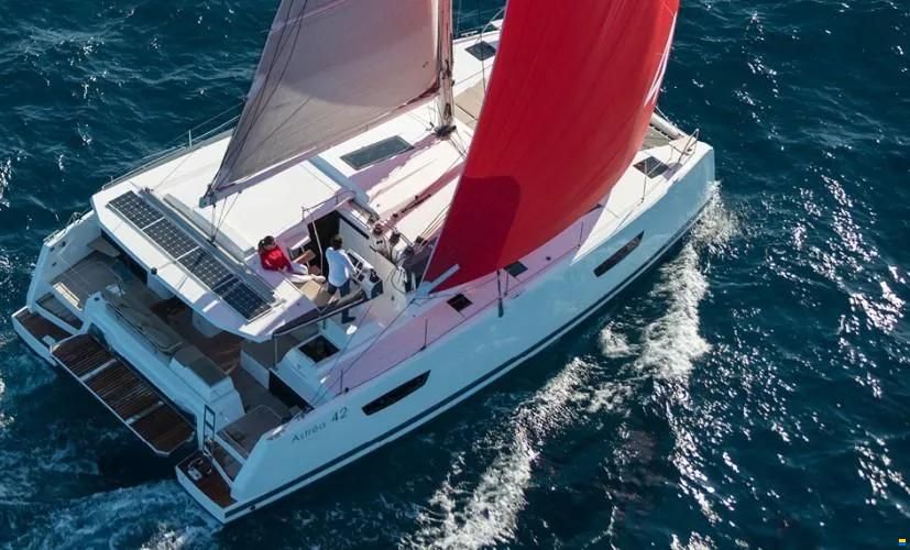 Fountaine Pajot Astrea 42