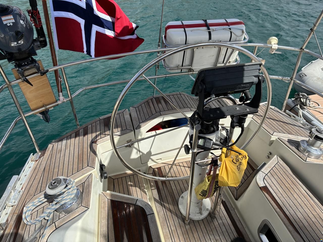 Sweden Yachts 340