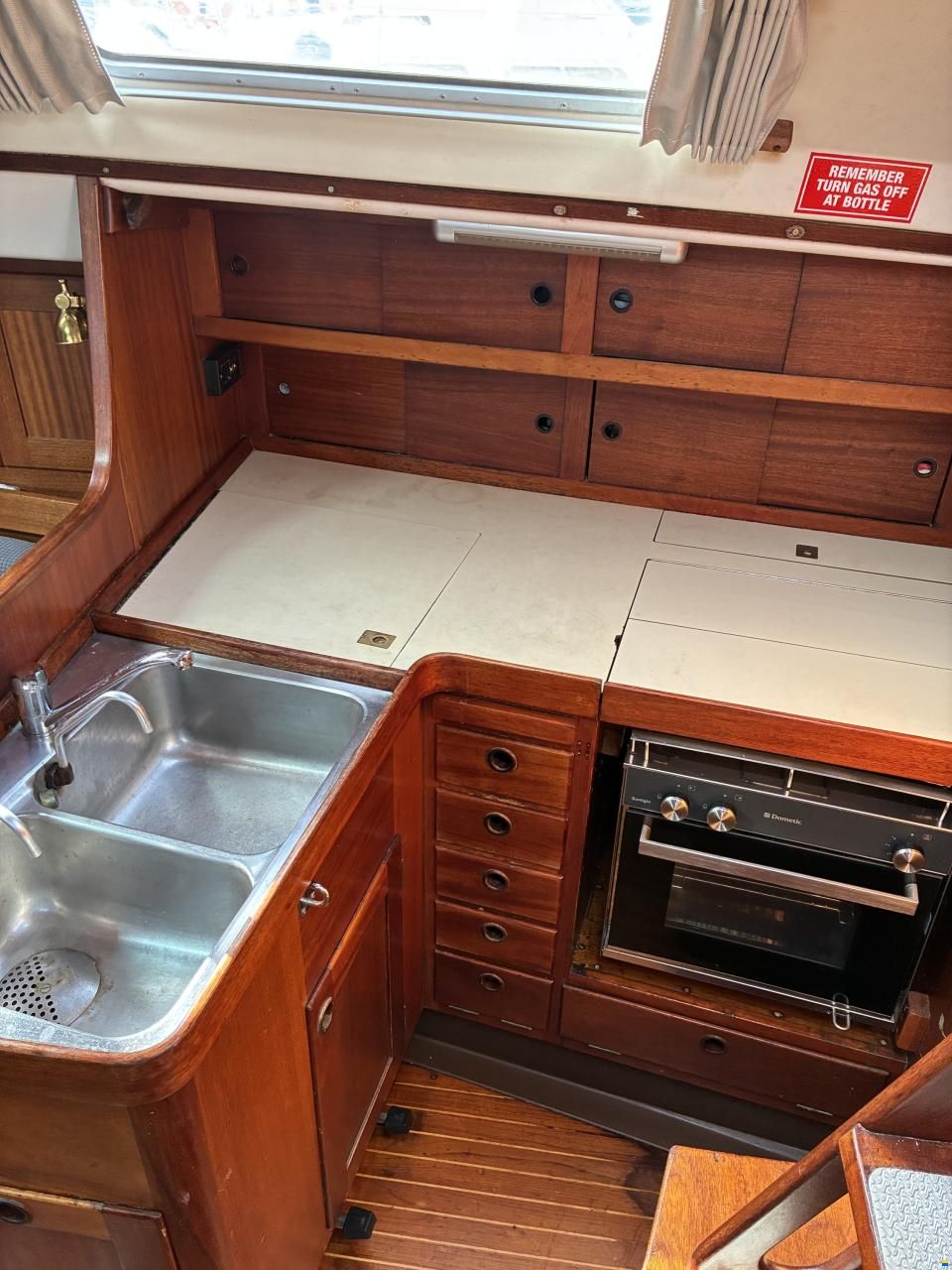 Sweden Yachts 340