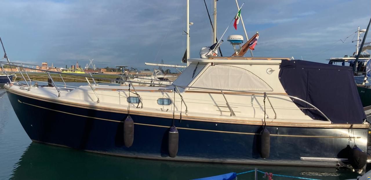 Cantieri Estensi GOLDSTAR 360