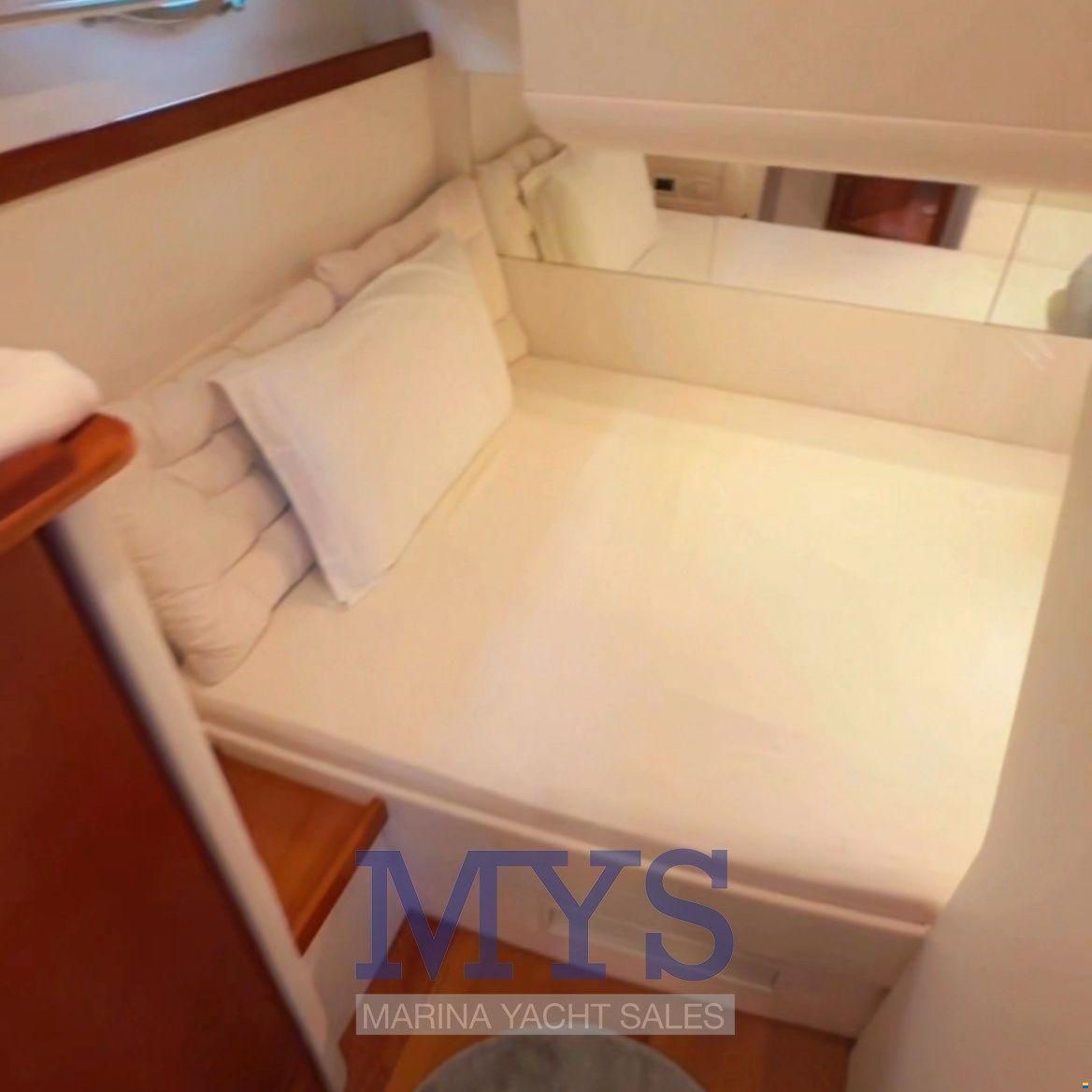 Pershing 50'