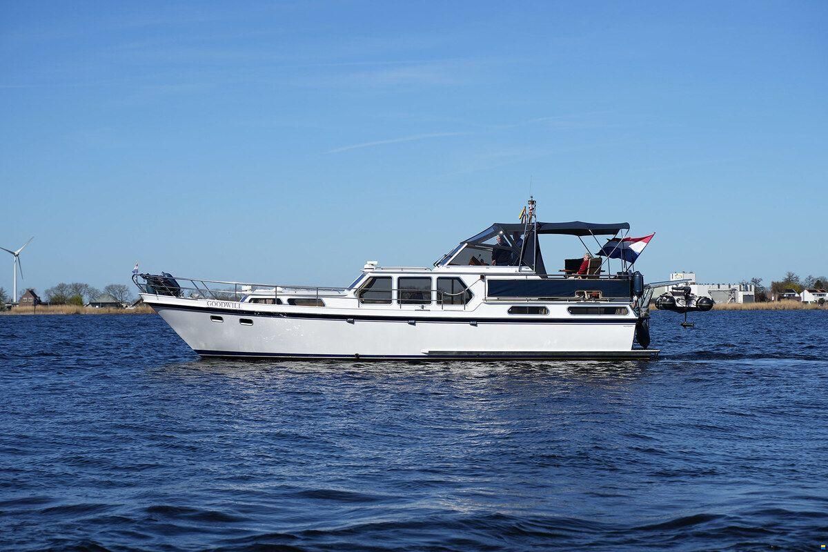 Valkkruiser 1350 AK