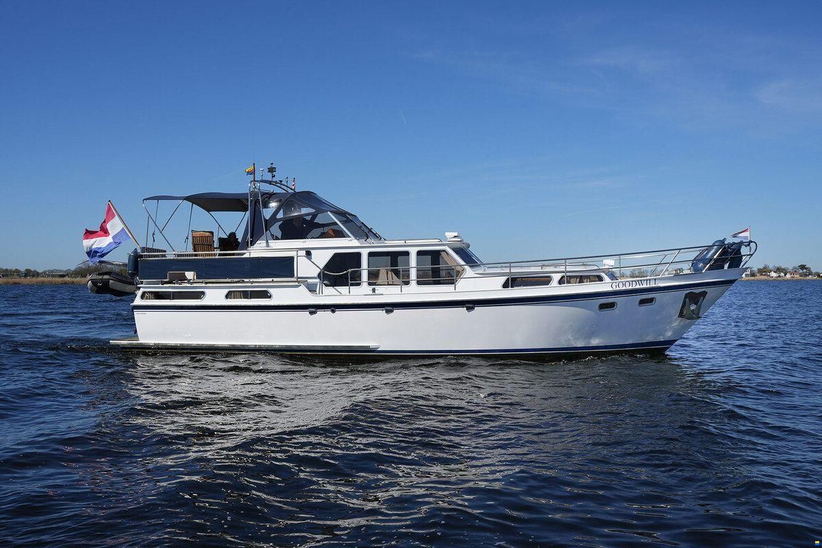 Valkkruiser 1350 AK