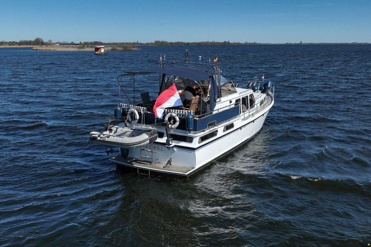 Valkkruiser 1350 AK