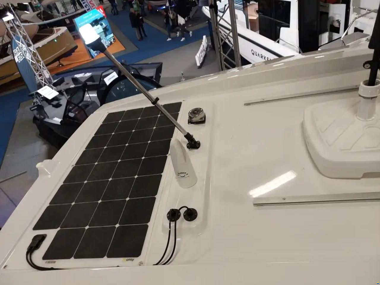 Nauticat 880