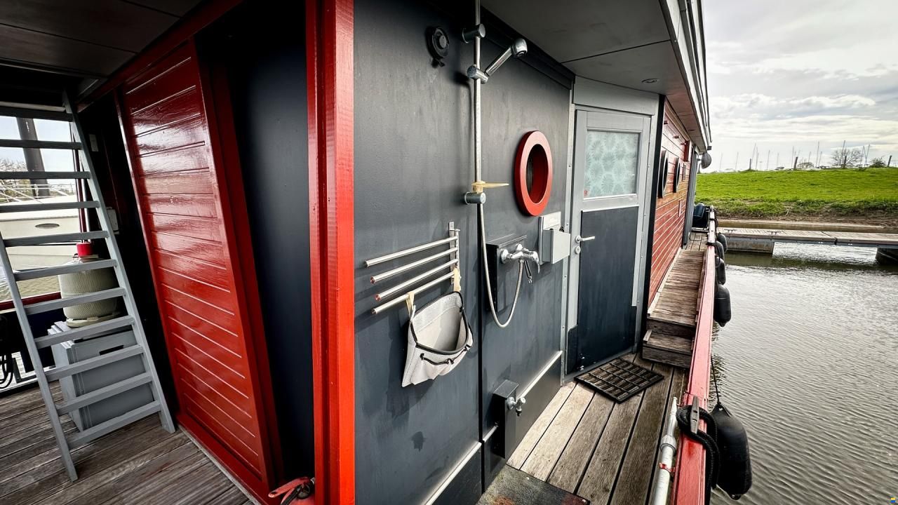 Hausboot Concorde II