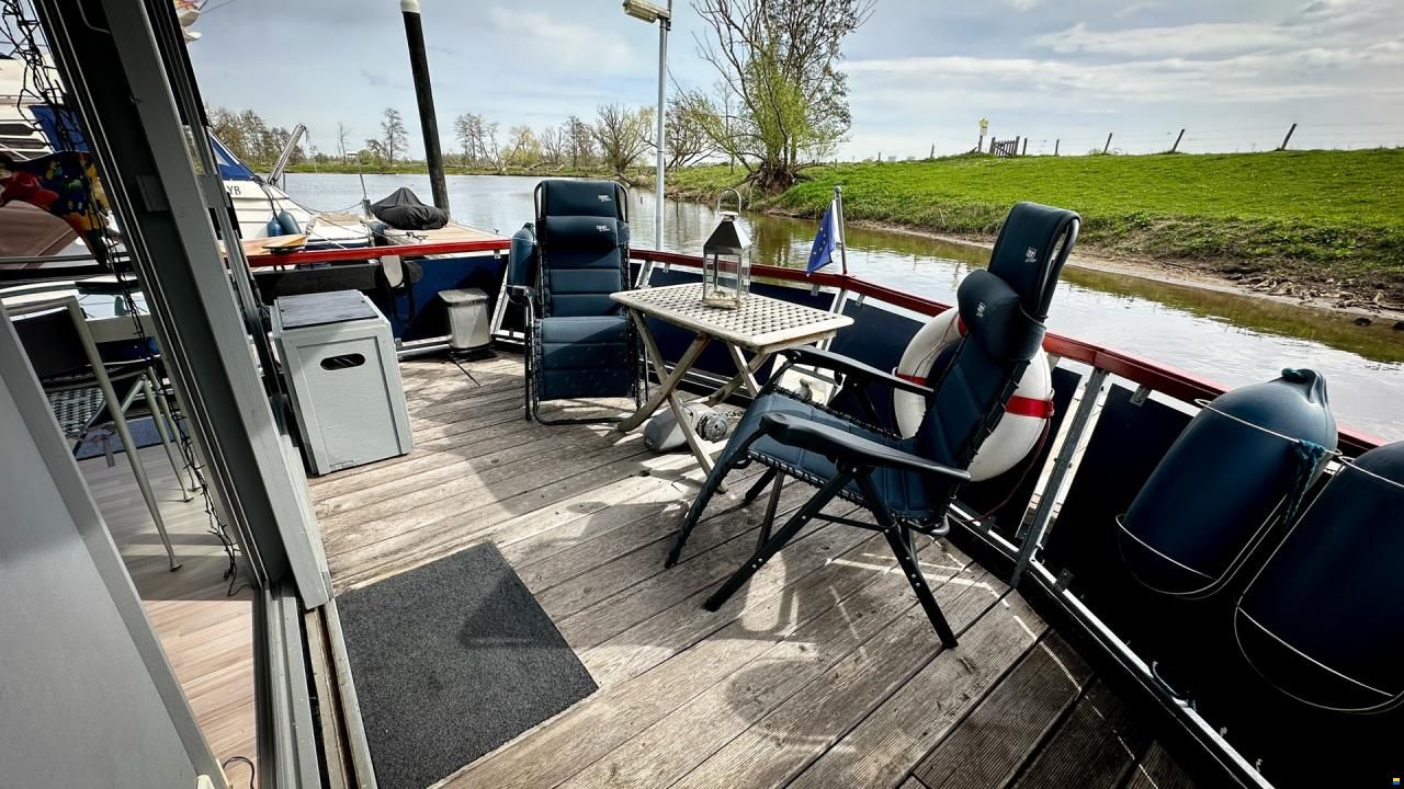 Hausboot Concorde II