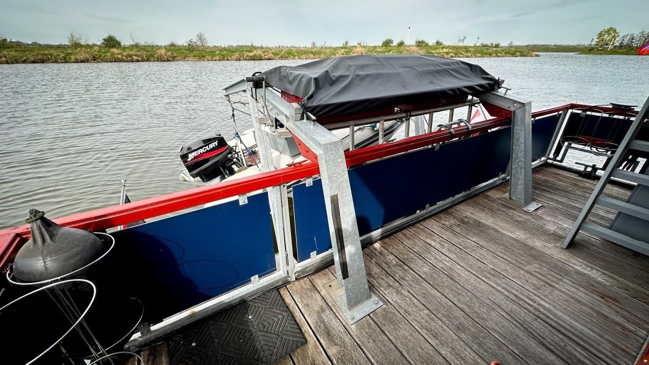 Hausboot Concorde II