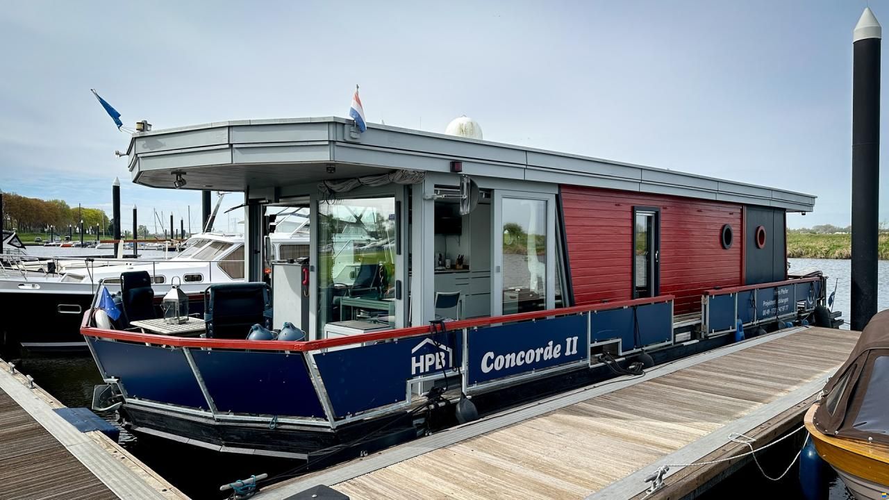 Hausboot Concorde II