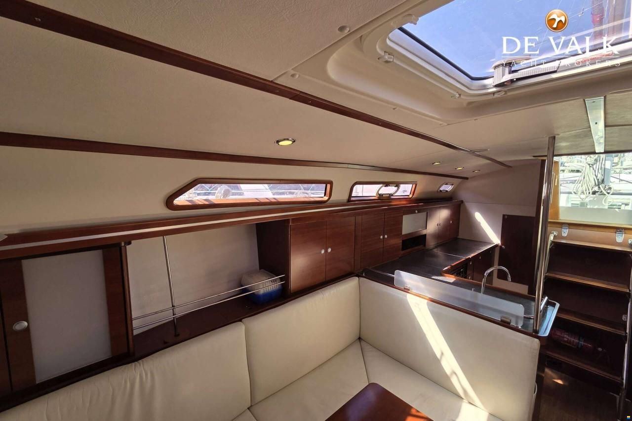 Hanse 370