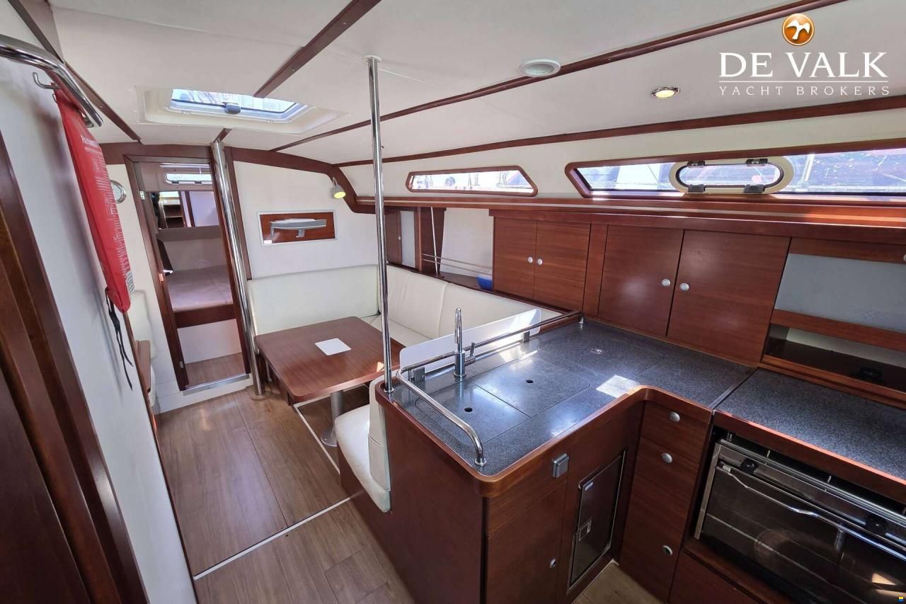 Hanse 370