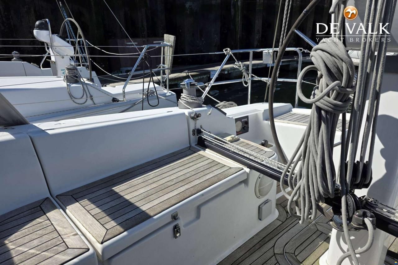 Hanse 370