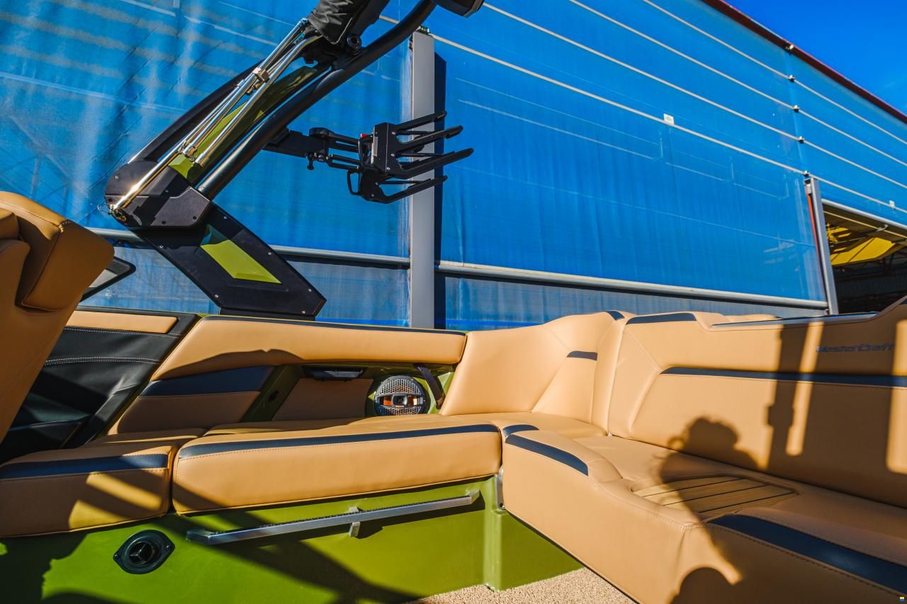 MasterCraft XStar | 2023 | vert & gris