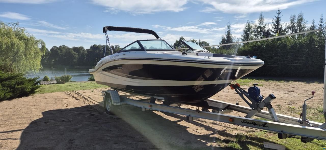 Sea Ray SPX 190