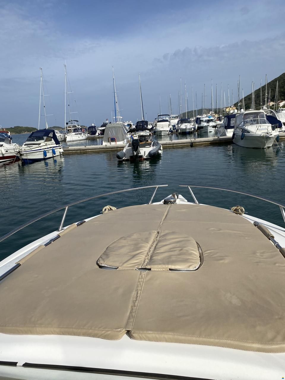 Custom 8.8 m Liveaboard Cruiser